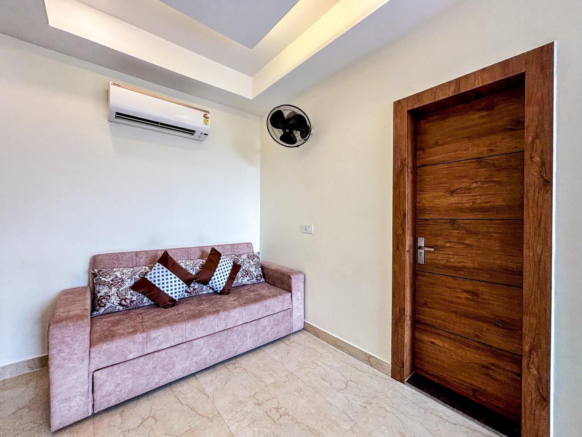Hotel Nirvana Bliss, Behind Parmarth Niketan Rishīkesh Buitenkant foto