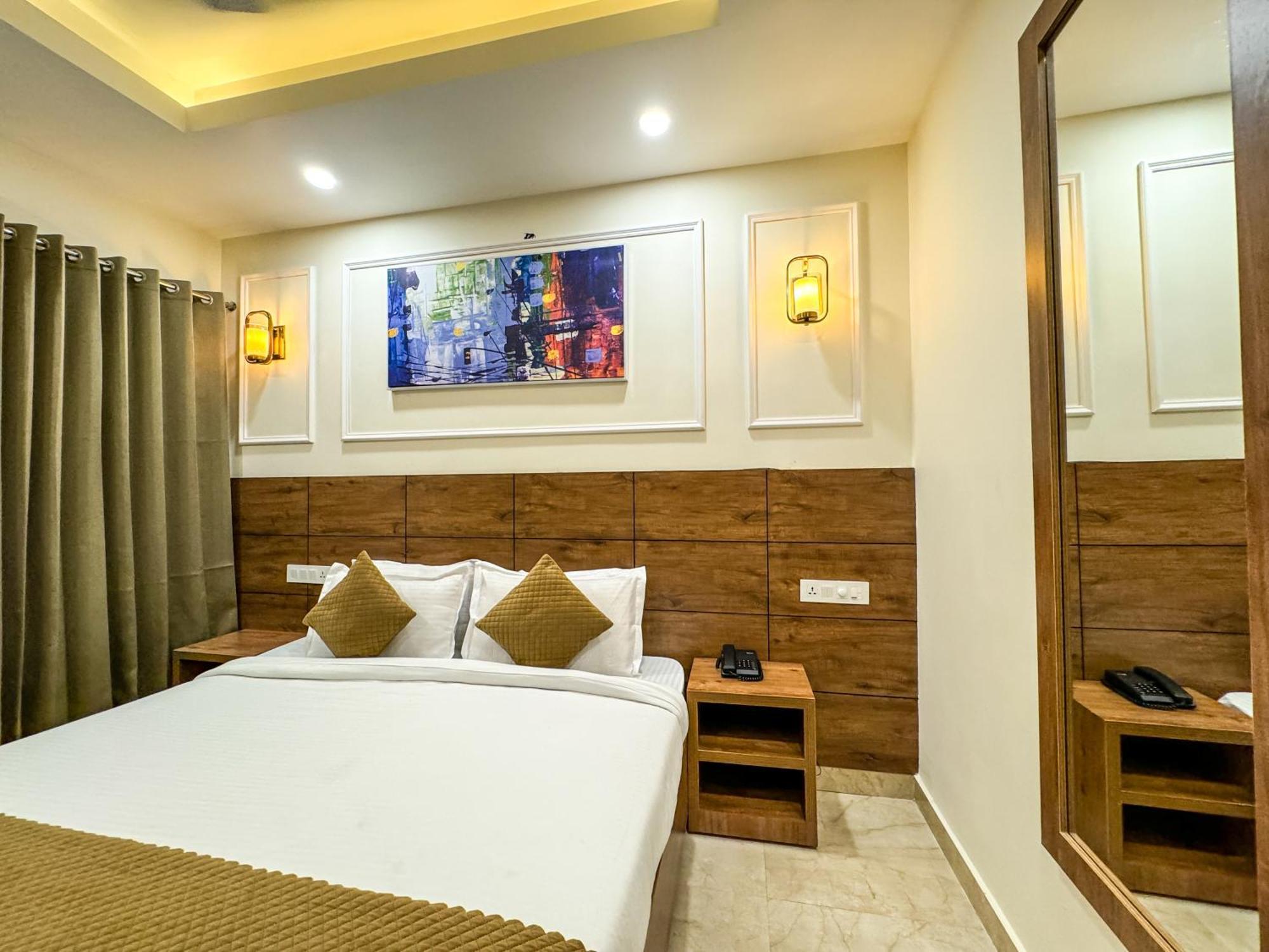 Hotel Nirvana Bliss, Behind Parmarth Niketan Rishīkesh Buitenkant foto